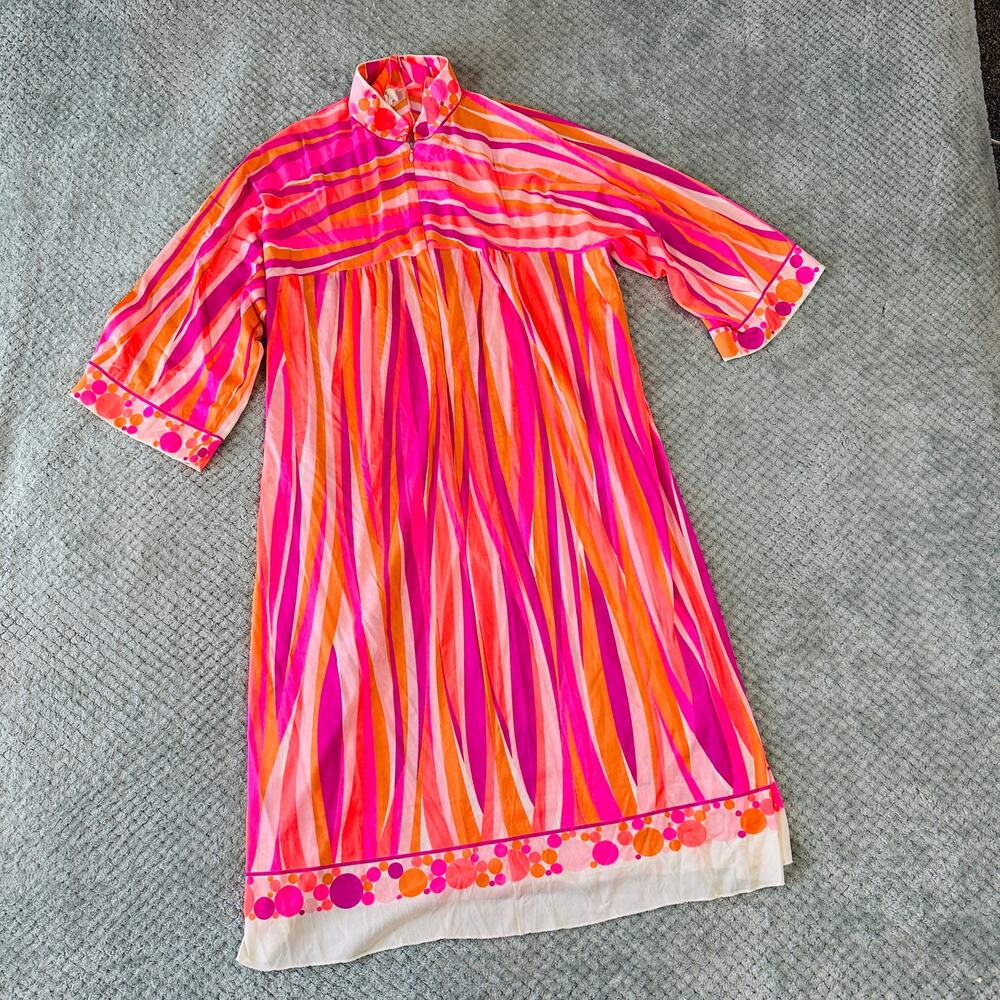 Vtg Emilio Pucci 60s/70s Colorful Pink/Purple/Orange Striped Nightgown Housecoat
